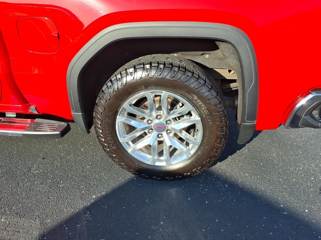 GMC Sierra 1500 4WD Crew Cab 147" SLT 2021