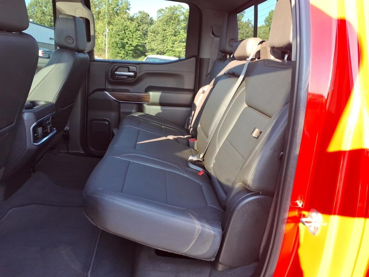 GMC Sierra 1500 4WD Crew Cab 147" SLT 2021