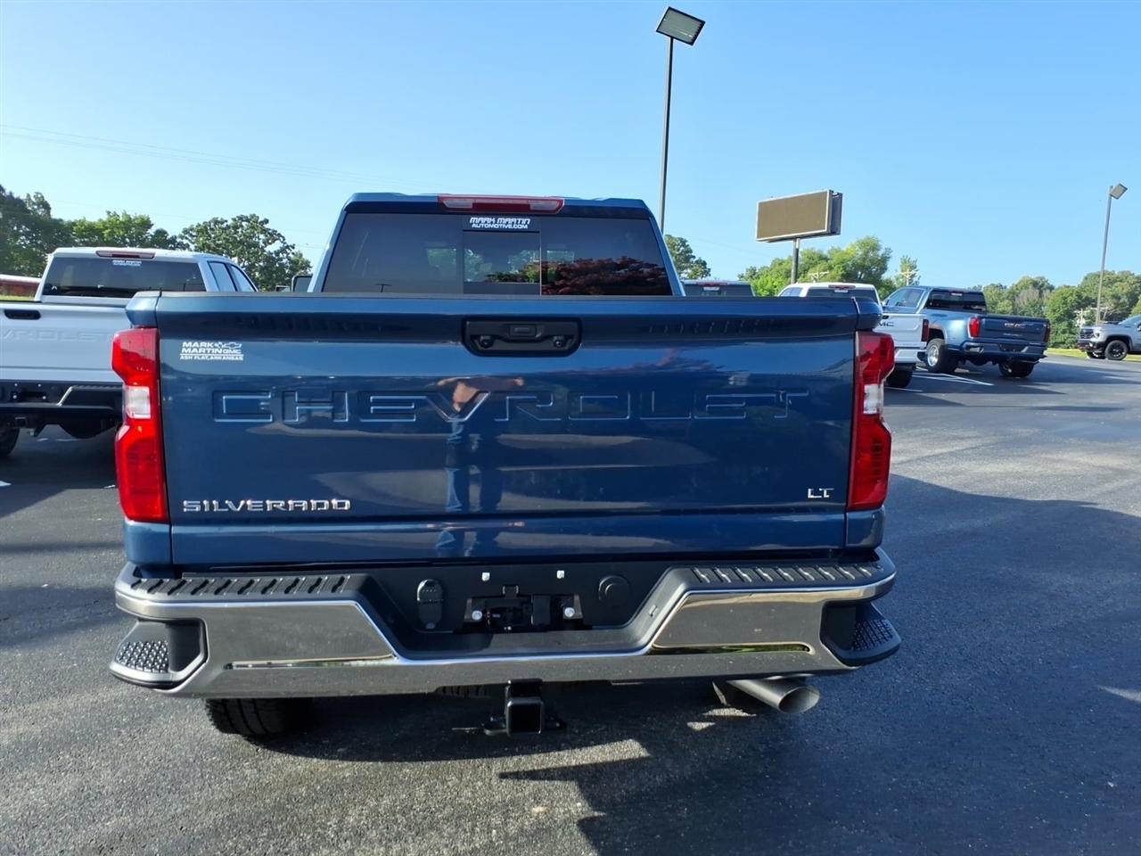 Chevrolet Silverado 2500HD 4WD Crew Cab 159" LT 2026