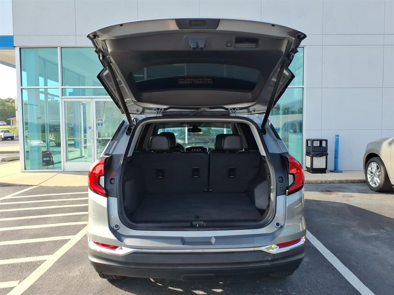 GMC Terrain AWD 4dr SLT 2023