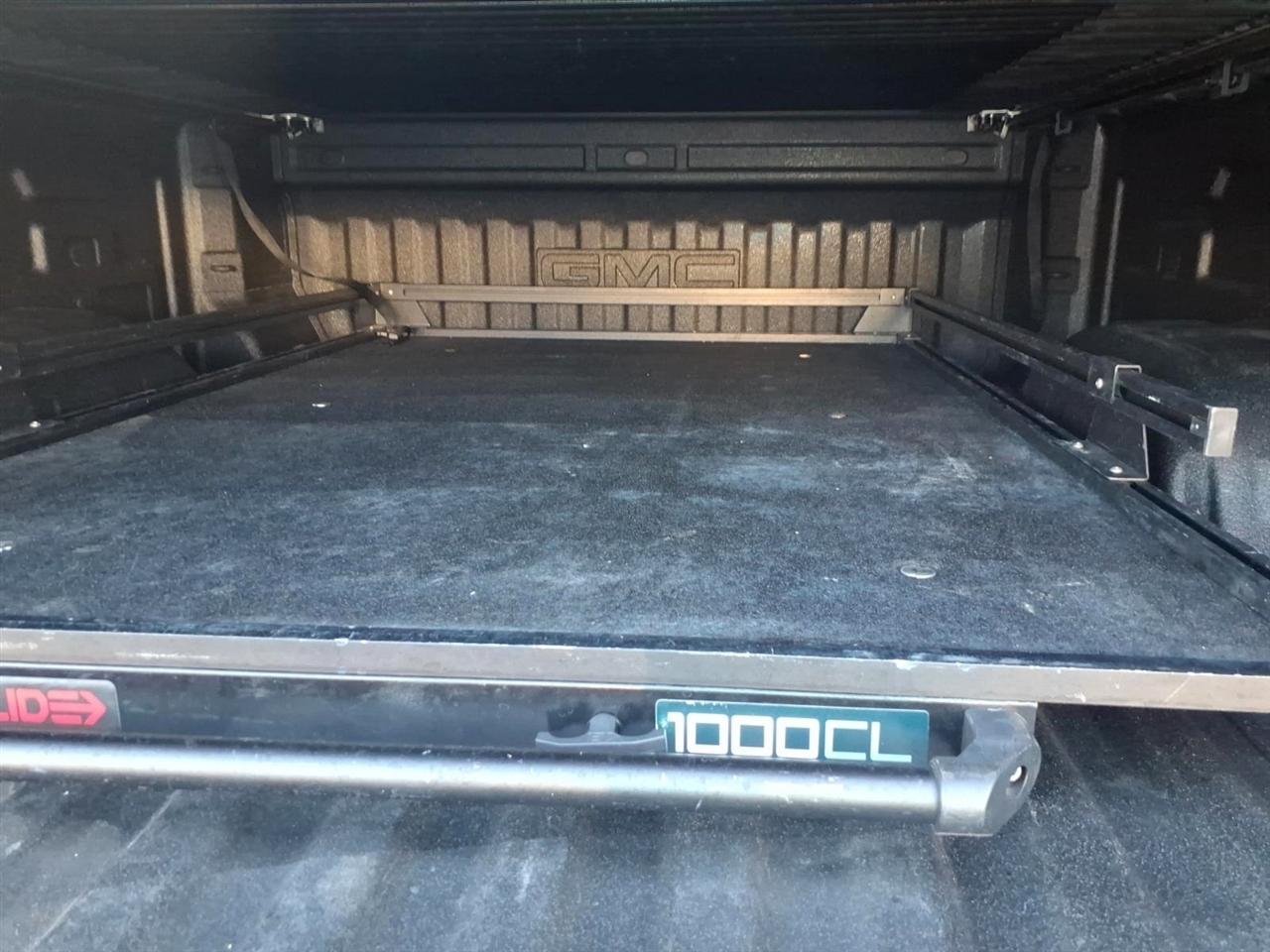 GMC Sierra 1500 4WD Crew Cab 157" AT4 2025
