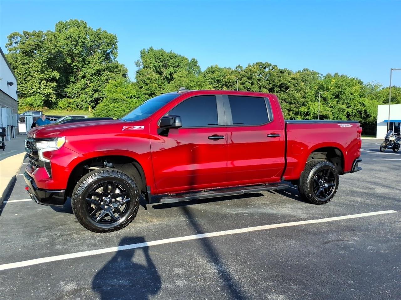 Chevrolet Silverado 1500 4WD Crew Cab 147" LT Trail Boss 2022