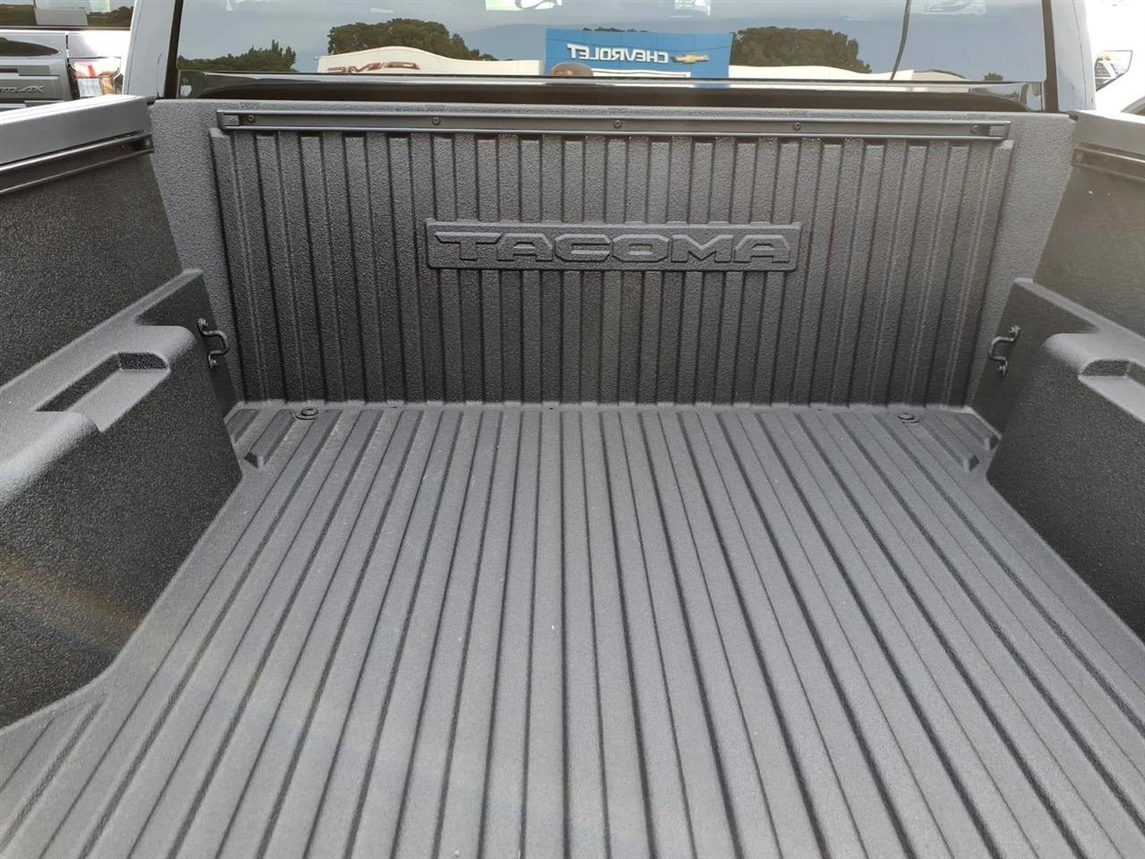 Toyota Tacoma 4WD TRD Off Road Double Cab 5' Bed AT (Natl) 2026