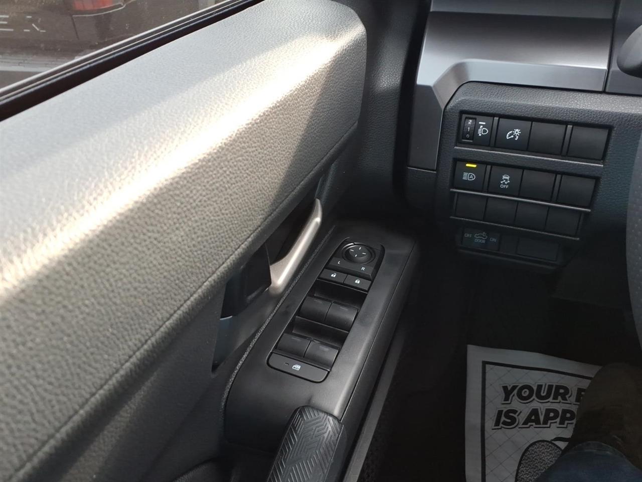 Toyota Tacoma 4WD TRD Off Road Double Cab 5' Bed AT (Natl) 2026