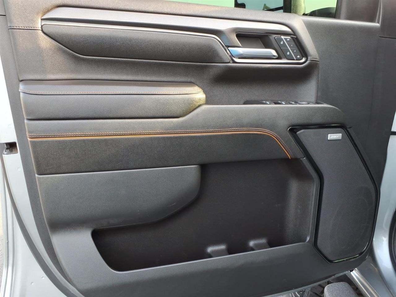 GMC Sierra 2500HD 4WD Crew Cab 159" AT4 2024