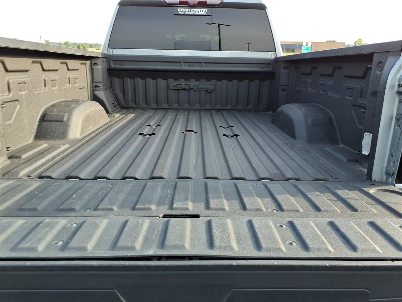 GMC Sierra 2500HD 4WD Crew Cab 159" AT4 2024
