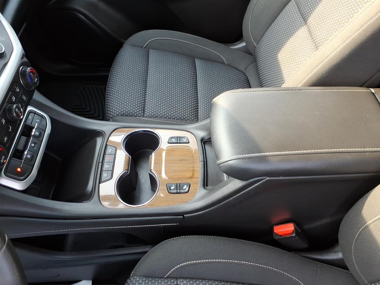 GMC Acadia FWD 4dr SLE 2021