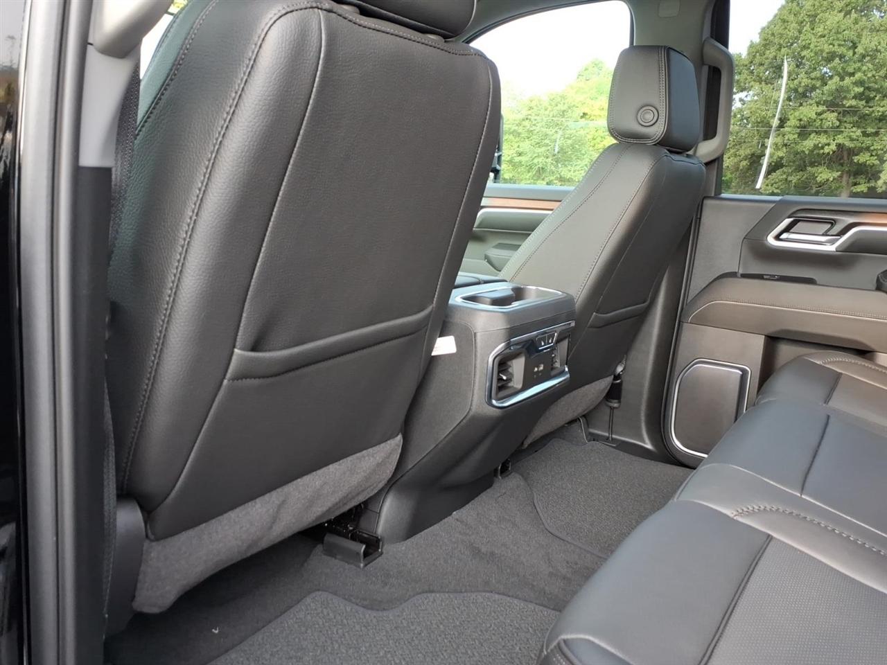GMC Sierra 2500HD 4WD Crew Cab 159" Denali 2026