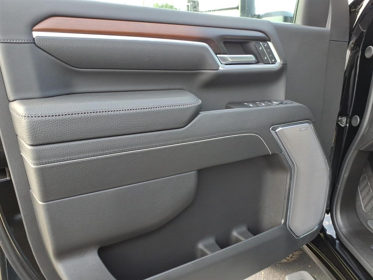 GMC Sierra 2500HD 4WD Crew Cab 159" Denali 2026