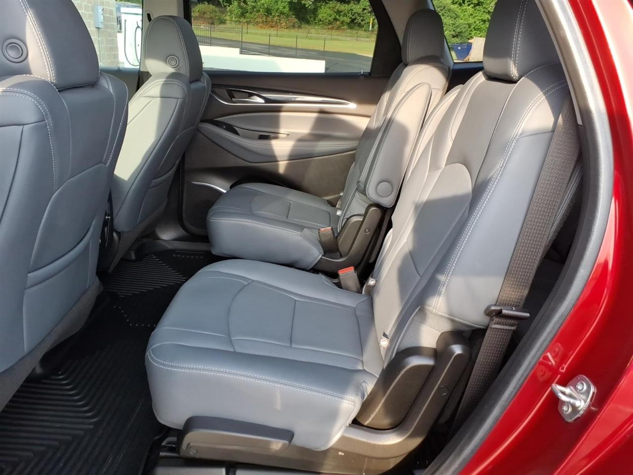 Buick Enclave FWD 4dr Essence 2020