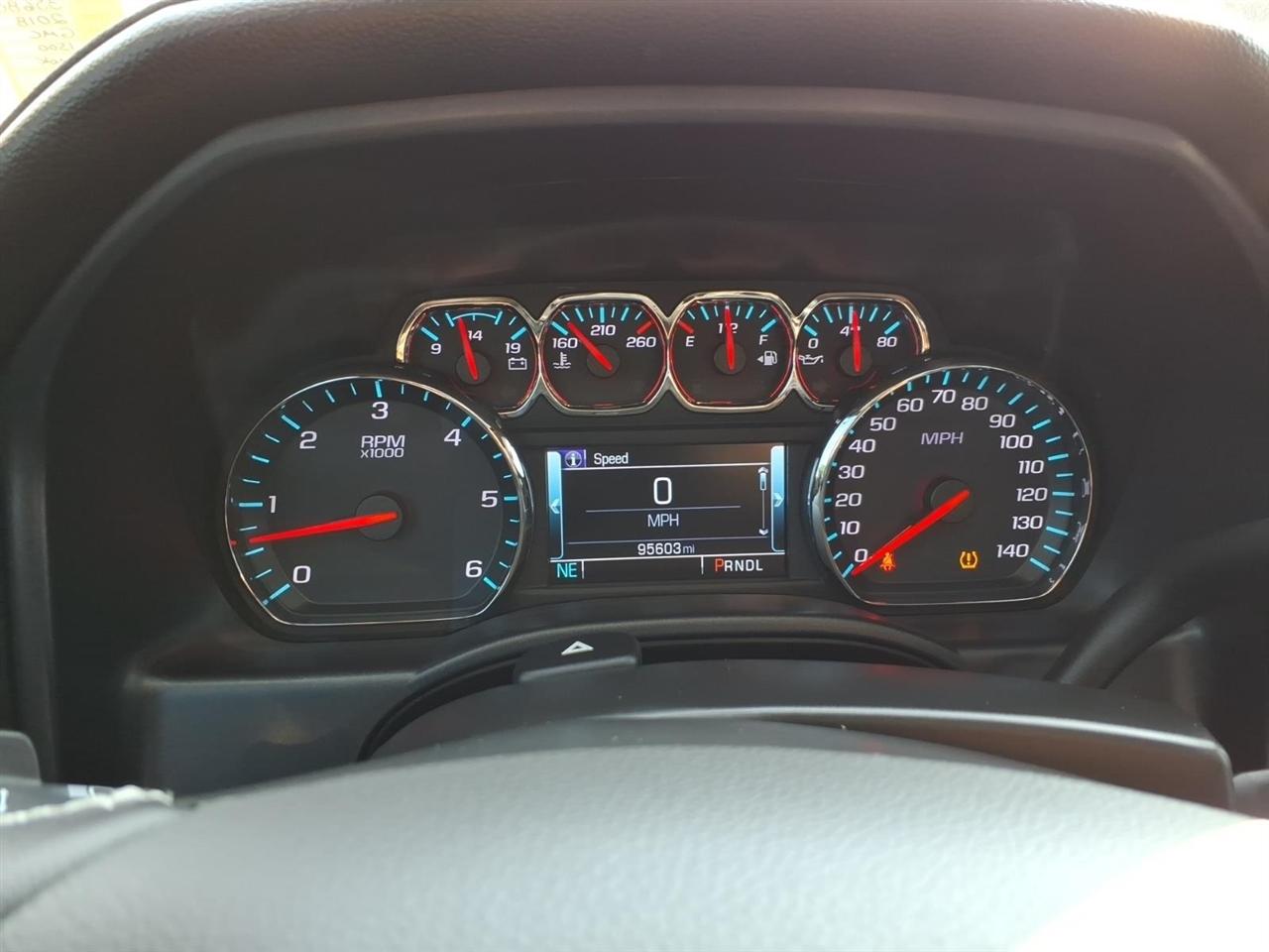 GMC Sierra 1500 4WD Crew Cab 143.5" SLT 2018