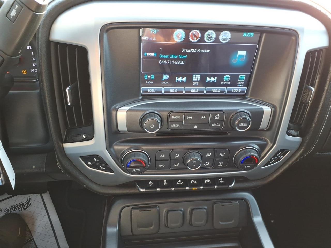 GMC Sierra 1500 4WD Crew Cab 143.5" SLT 2018