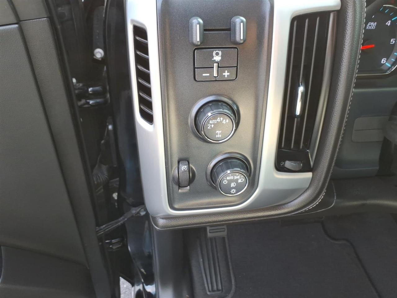 GMC Sierra 1500 4WD Crew Cab 143.5" SLT 2018