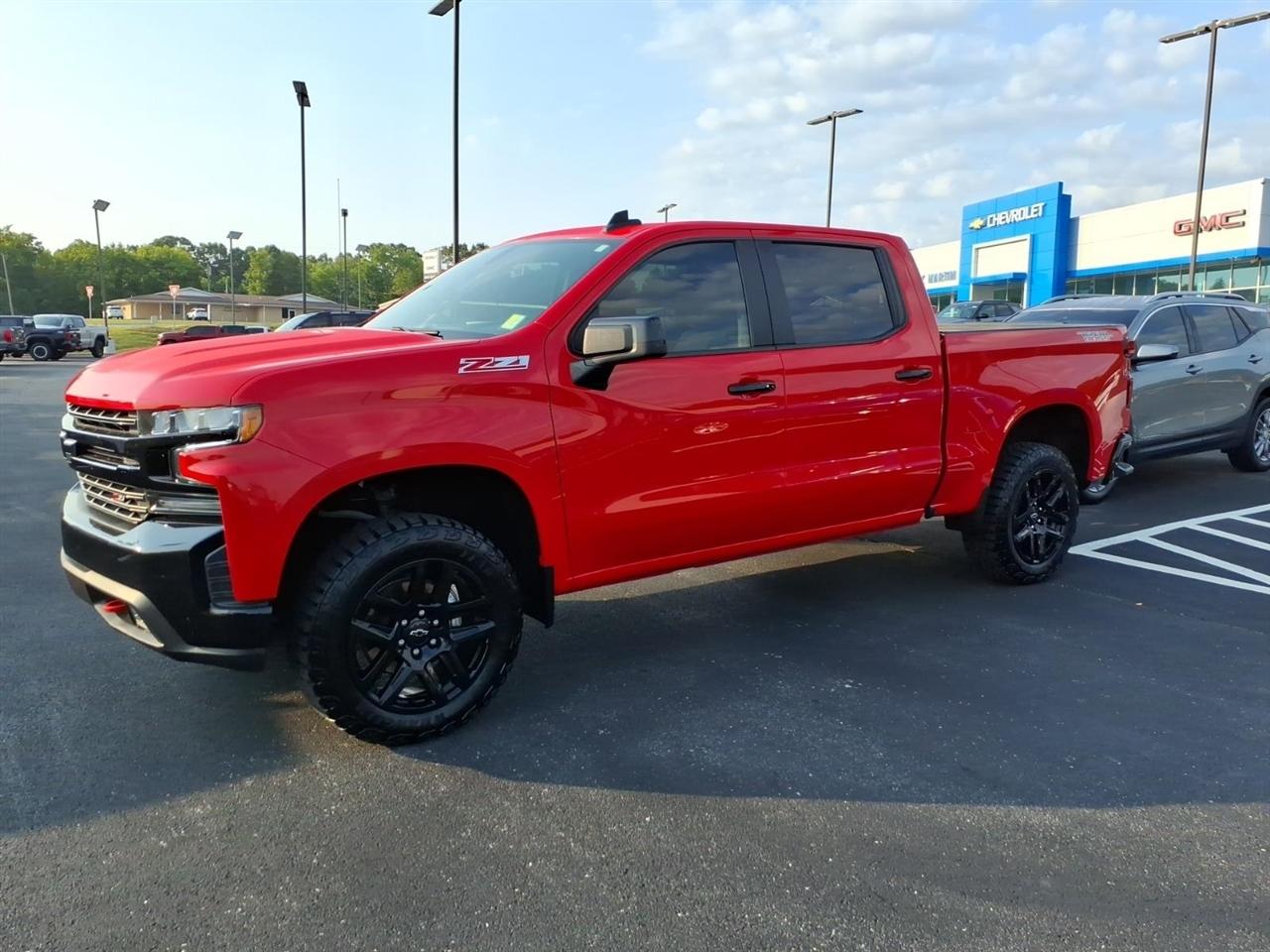 Chevrolet Silverado 1500 4WD Crew Cab 147" LT Trail Boss 2021