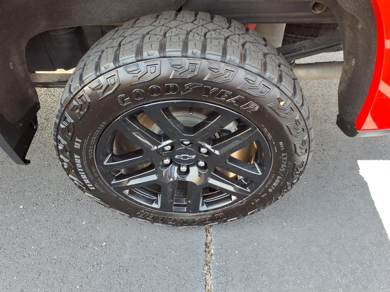Chevrolet Silverado 1500 4WD Crew Cab 147" LT Trail Boss 2021