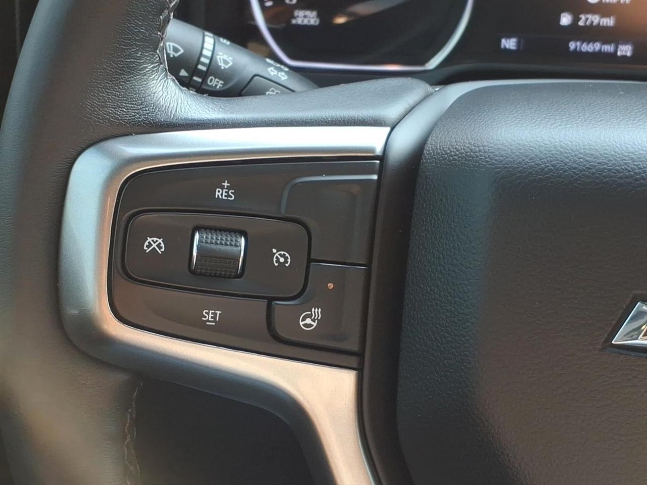Chevrolet Silverado 1500 4WD Crew Cab 147" LT Trail Boss 2021