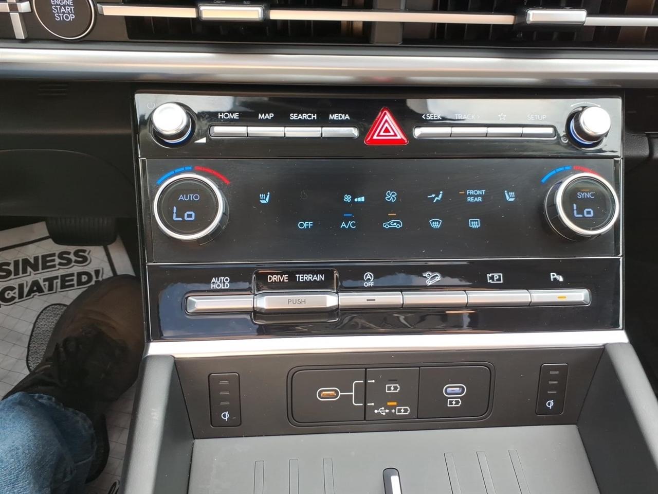 Hyundai Santa Fe XRT AWD 2026