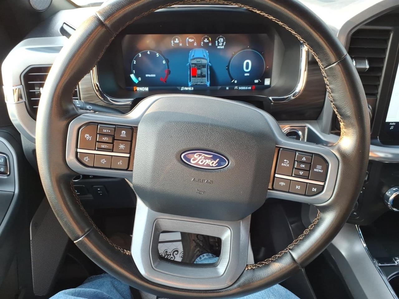 Ford F-150 Lariat 4WD SuperCrew 5.5' Box 2025