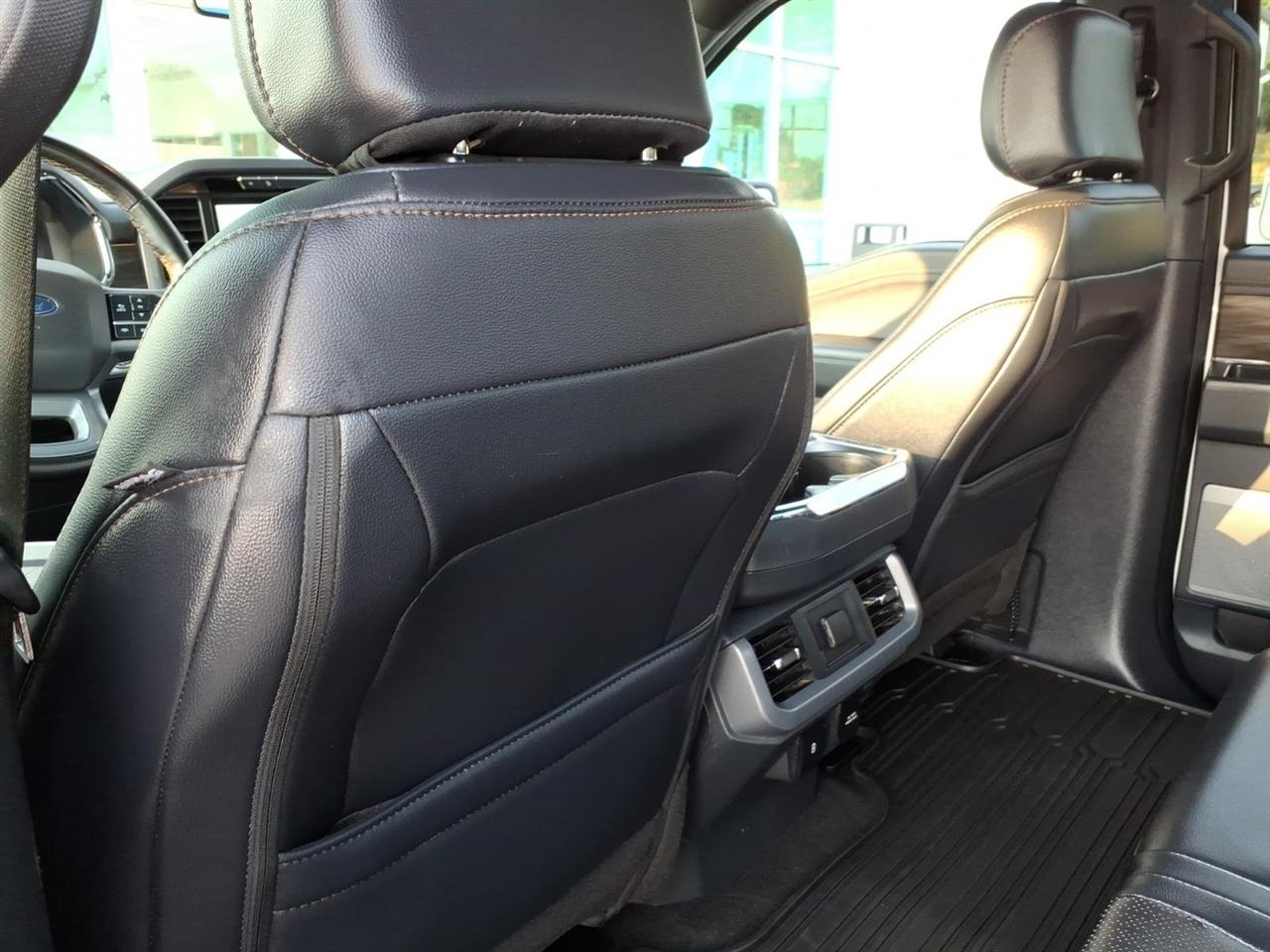 Ford F-150 Lariat 4WD SuperCrew 5.5' Box 2025