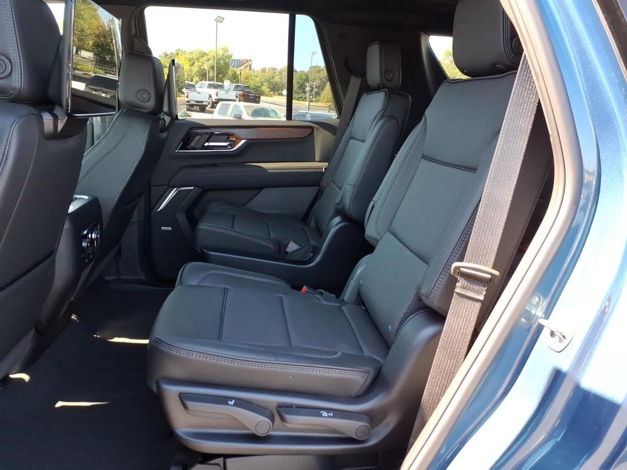 GMC Yukon 4WD 4dr Denali 2026