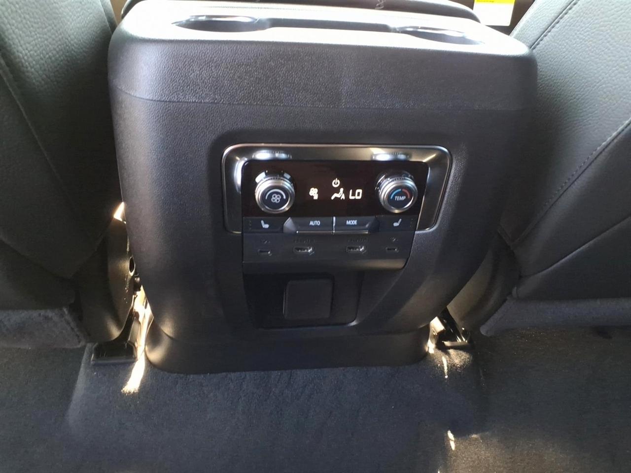 GMC Yukon 4WD 4dr Denali 2026
