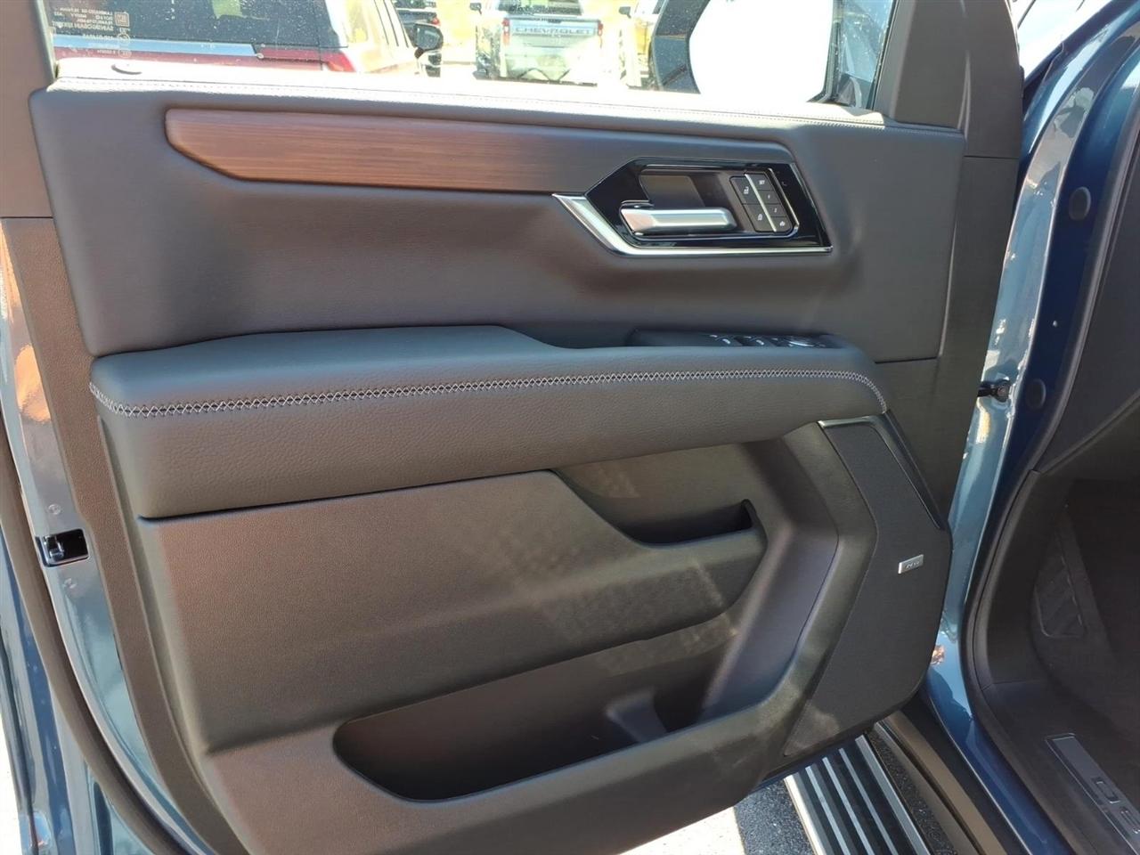 GMC Yukon 4WD 4dr Denali 2026