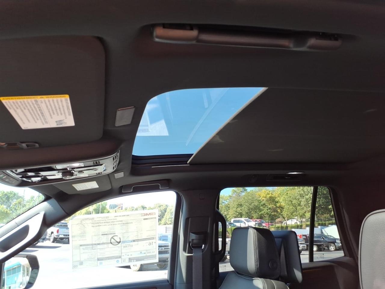 GMC Yukon 4WD 4dr Denali 2026
