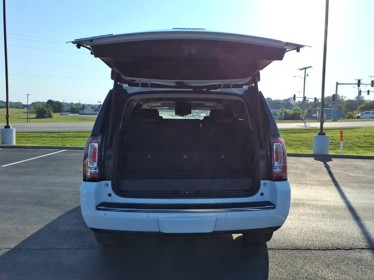 GMC Yukon 4WD 4dr Denali 2019