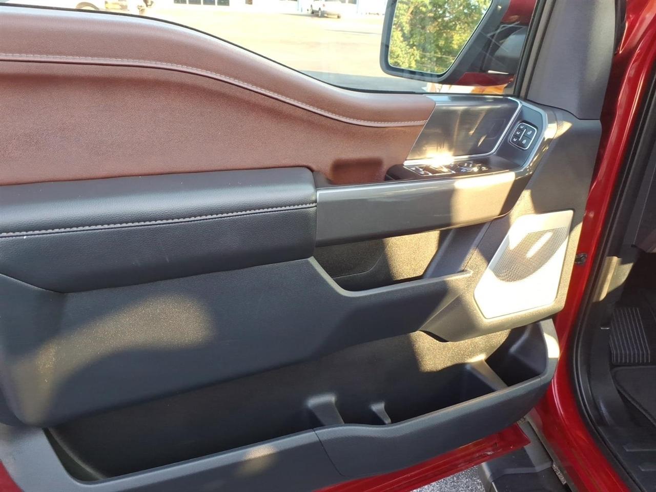 Ford F-150 King Ranch 4WD SuperCrew 5.5' Box 2023
