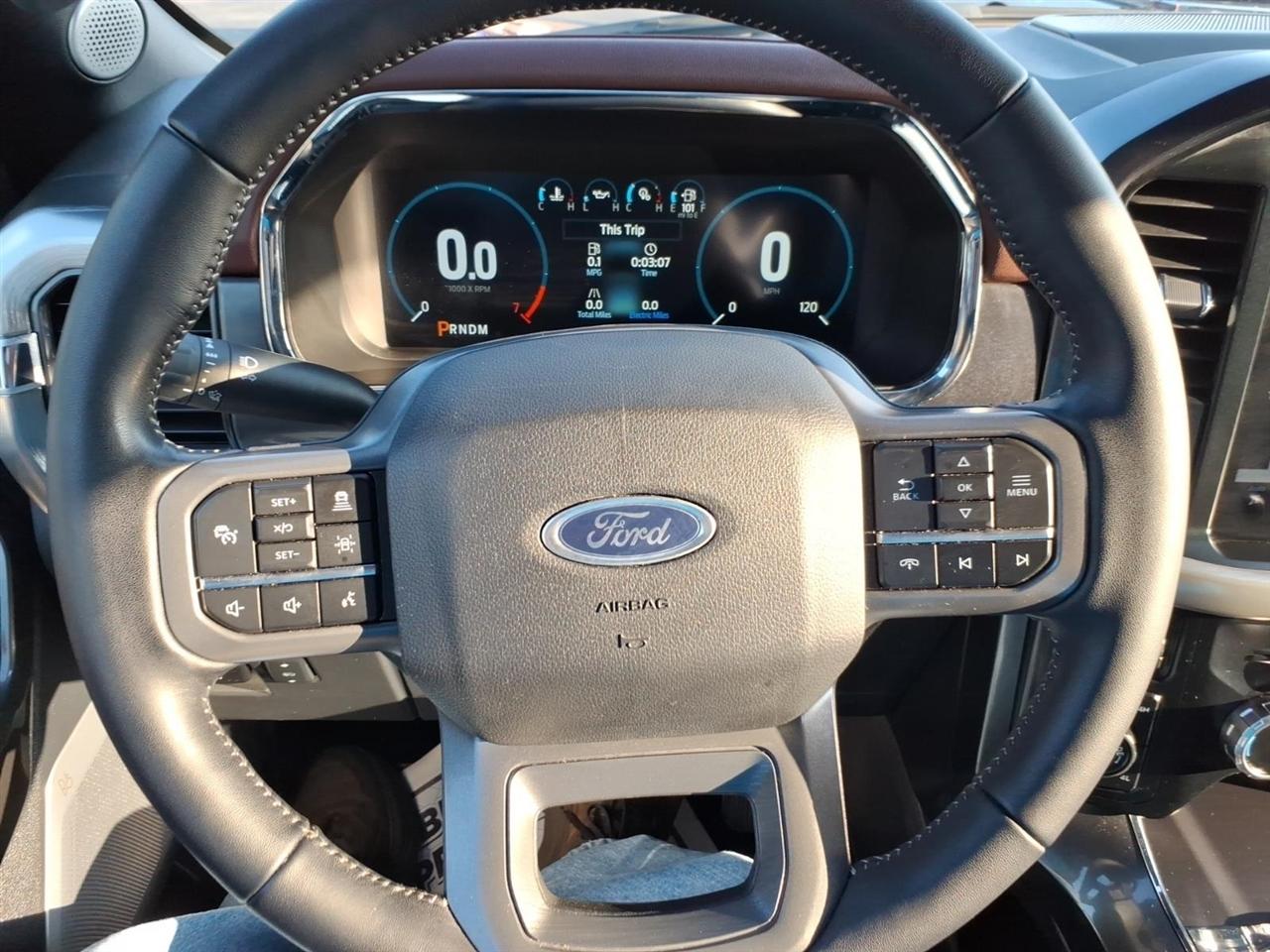 Ford F-150 King Ranch 4WD SuperCrew 5.5' Box 2023