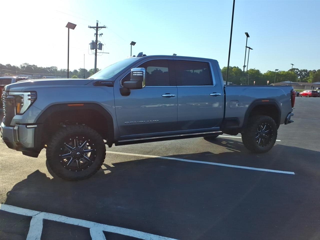 GMC Sierra 3500HD 4WD Crew Cab 159" Denali Ultimate 2024