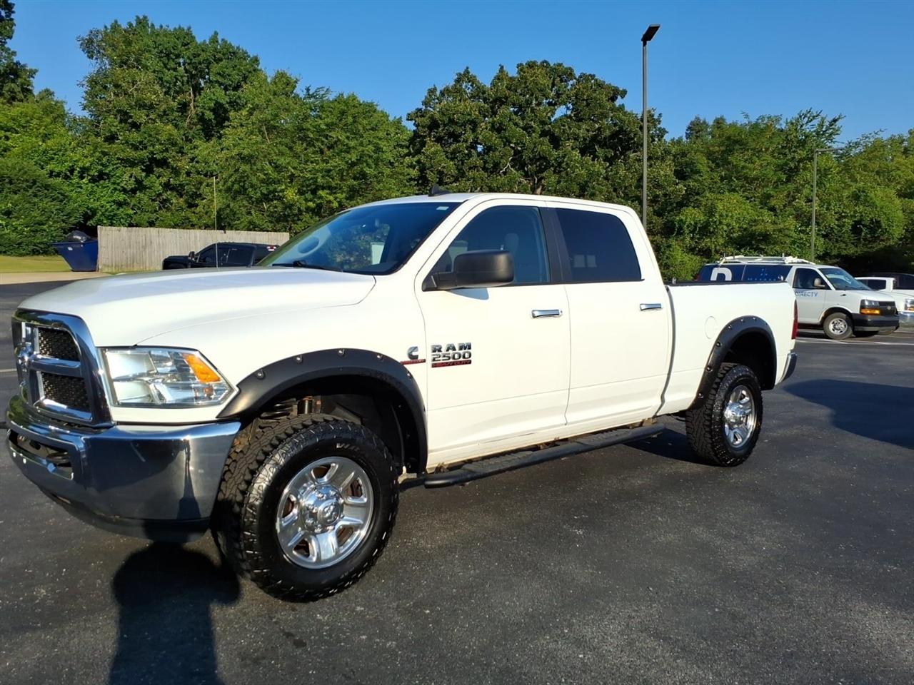RAM 2500 SLT 4x4 Crew Cab 6'4" Box 2018