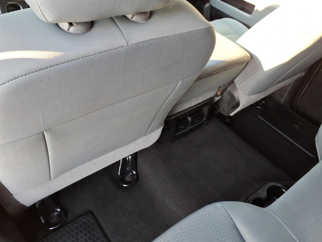 RAM 2500 SLT 4x4 Crew Cab 6'4" Box 2018