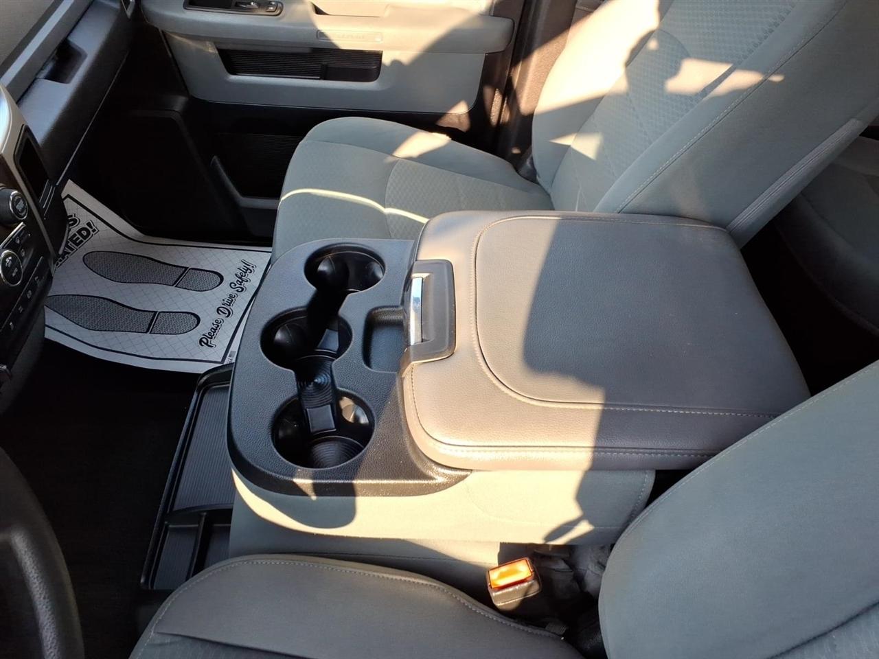 RAM 2500 SLT 4x4 Crew Cab 6'4" Box 2018