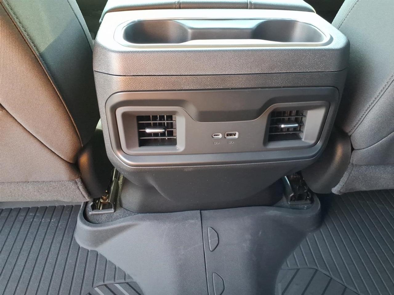 Chevrolet Silverado 2500HD 4WD Crew Cab 159" LT 2026