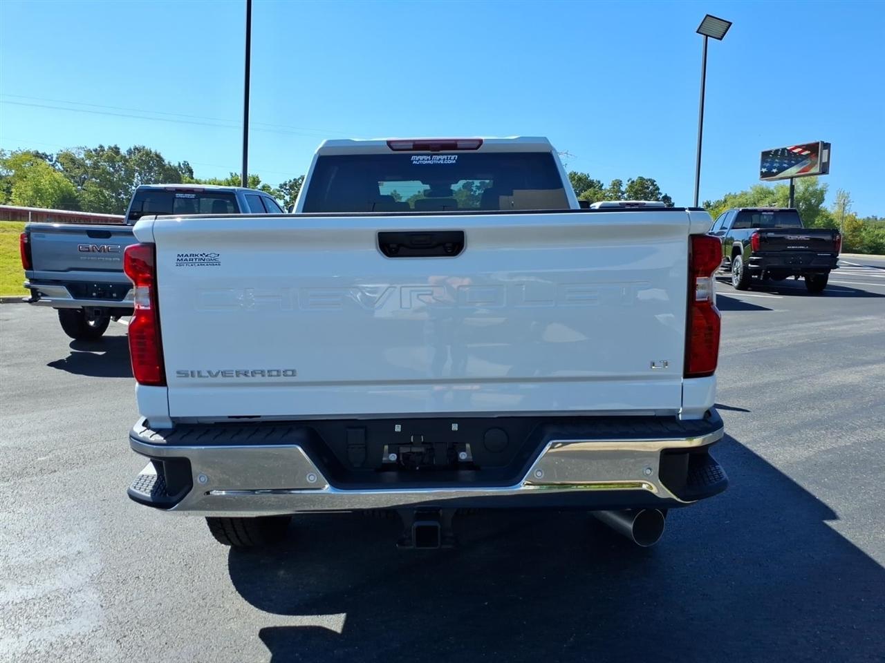 Chevrolet Silverado 2500HD 4WD Crew Cab 159" LT 2026
