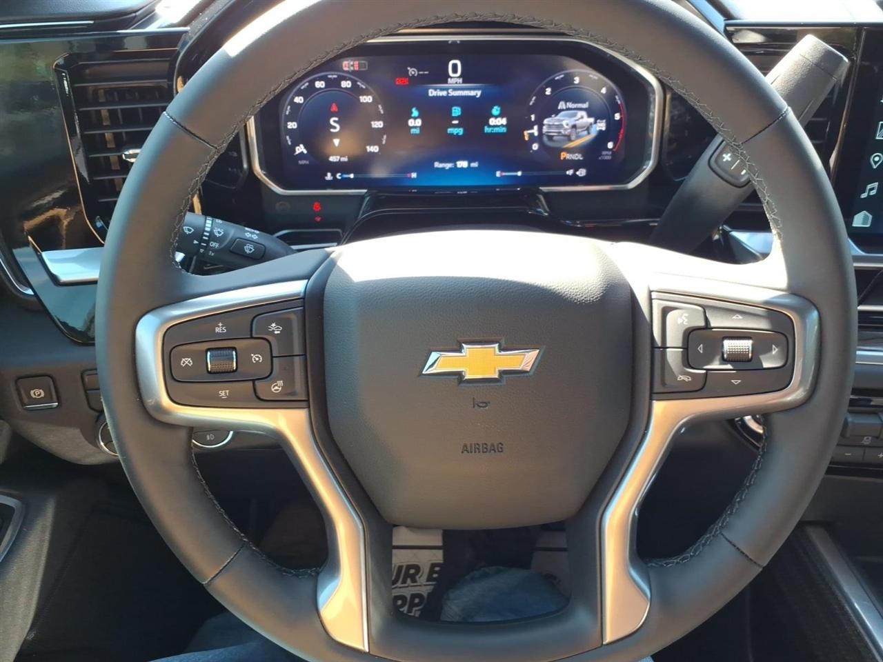 Chevrolet Silverado 2500HD 4WD Crew Cab 159" LT 2026