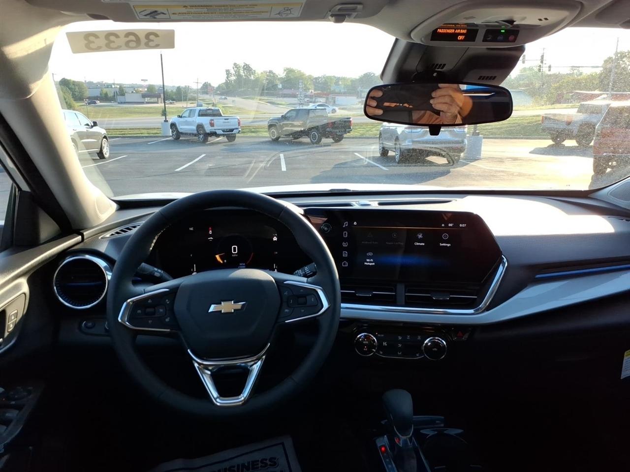 Chevrolet Trax FWD 4dr LT 2026