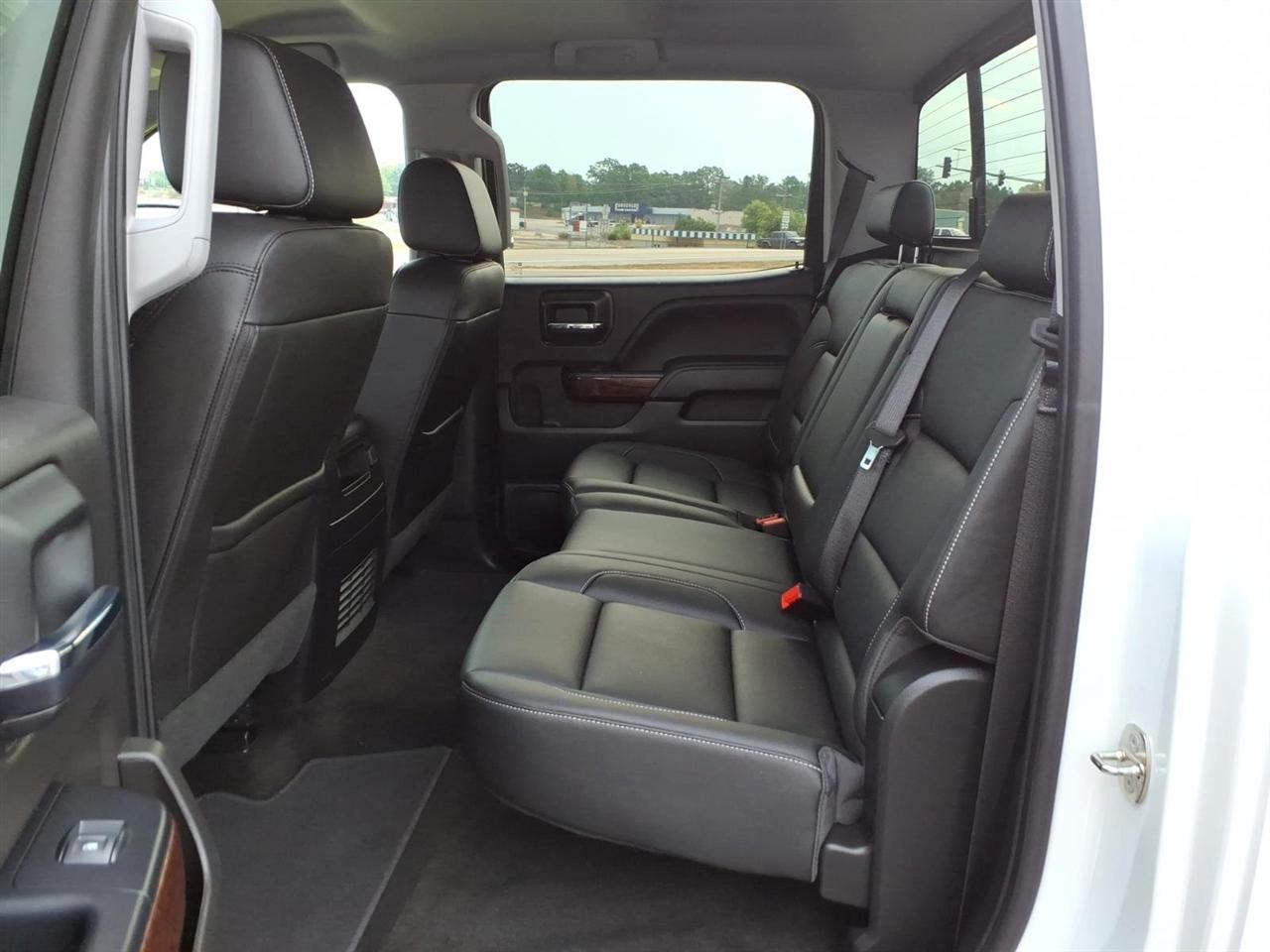 GMC Sierra 1500 4WD Crew Cab 143.5" SLT 2018