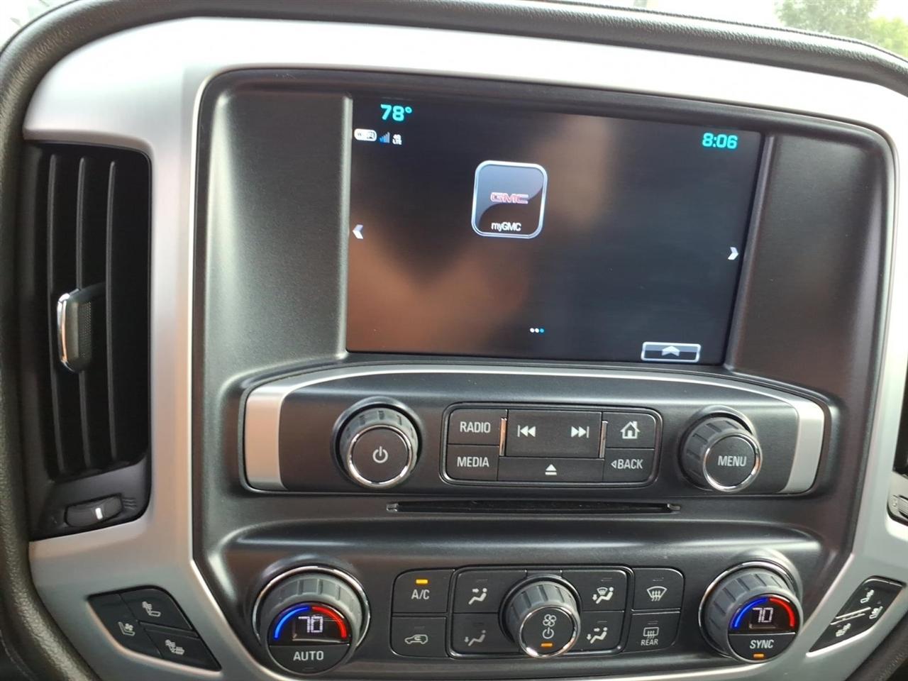 GMC Sierra 1500 4WD Crew Cab 143.5" SLT 2018