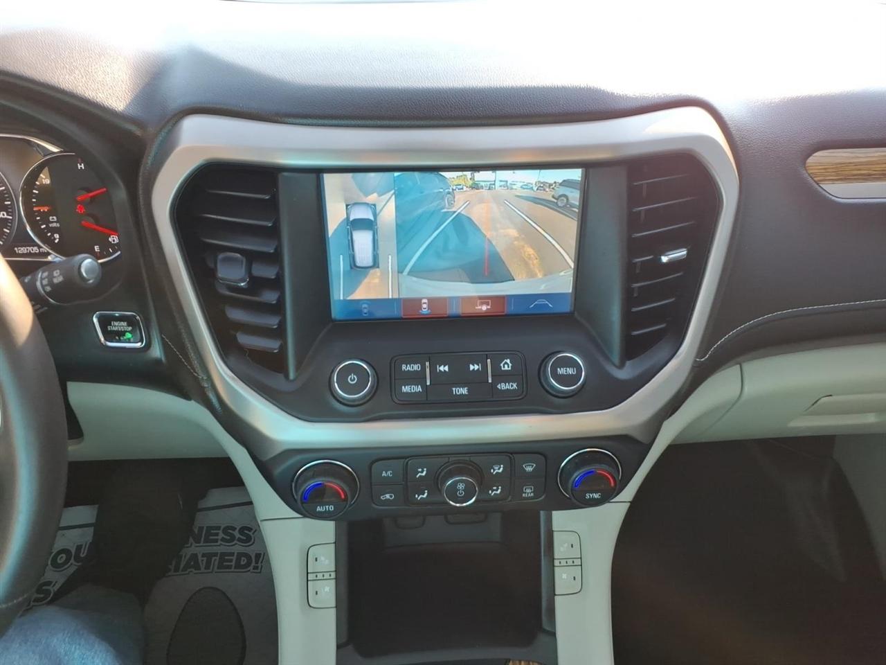 GMC Acadia FWD 4dr Denali 2017