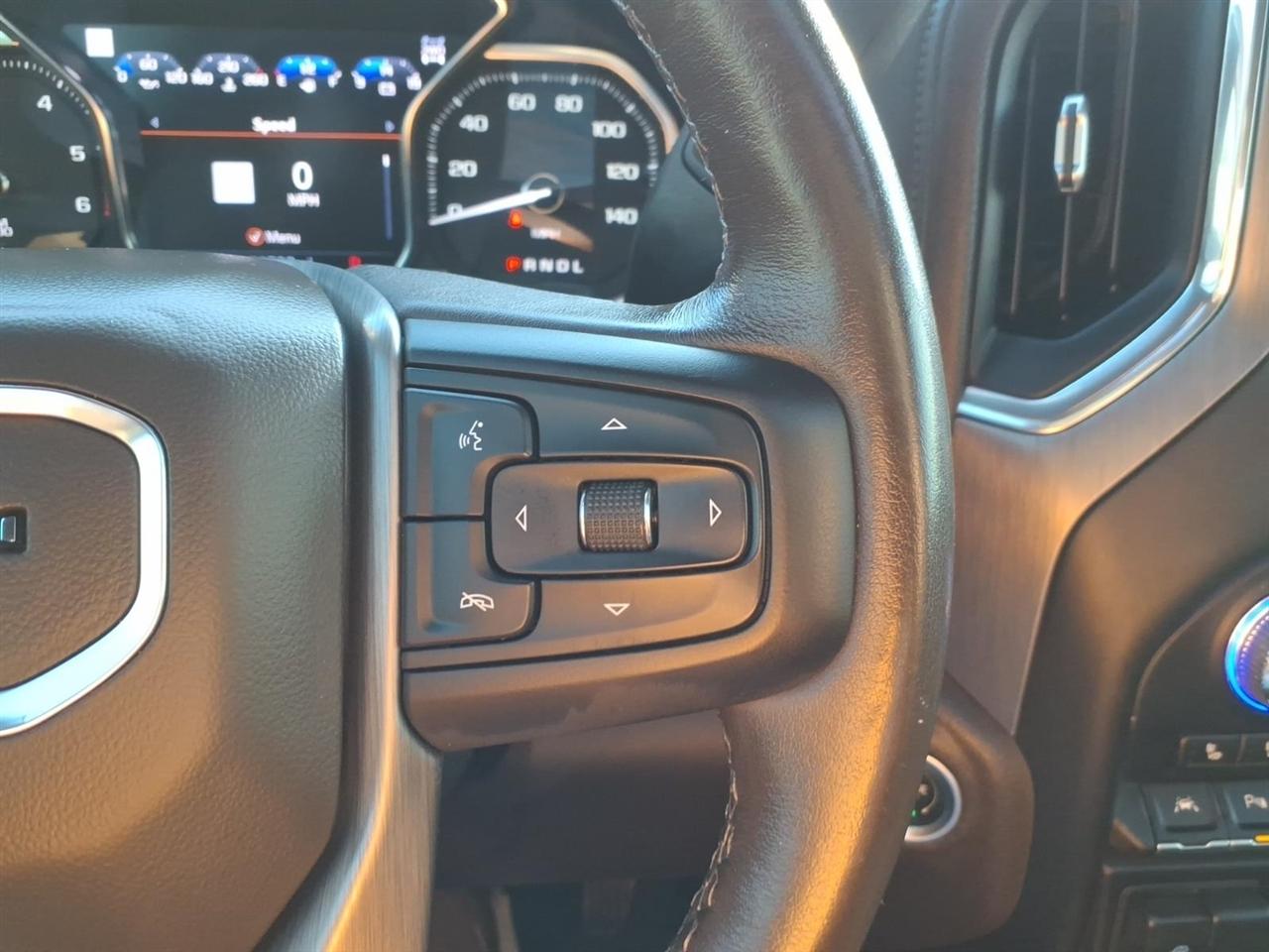 GMC Sierra 1500 4WD Crew Cab 147" Denali 2021