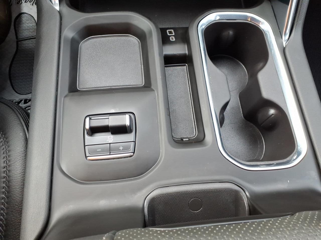 GMC Sierra 3500HD 4WD Crew Cab 172" Denali 2025
