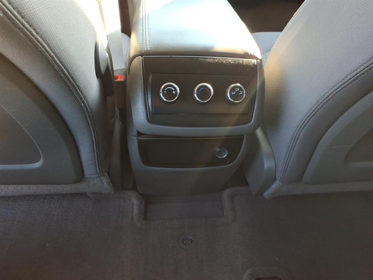 Chevrolet Traverse AWD 4dr LS 2012