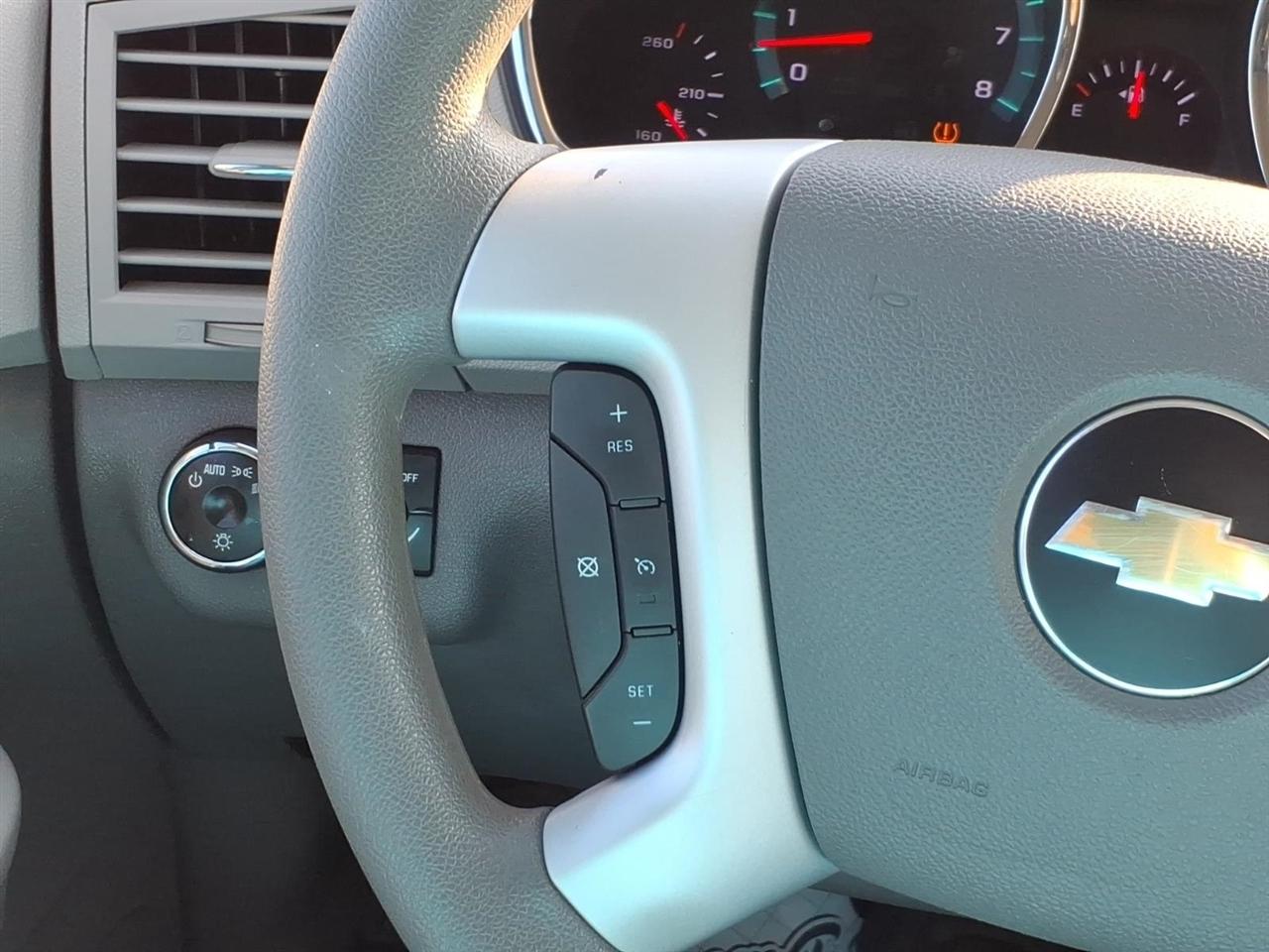 Chevrolet Traverse AWD 4dr LS 2012