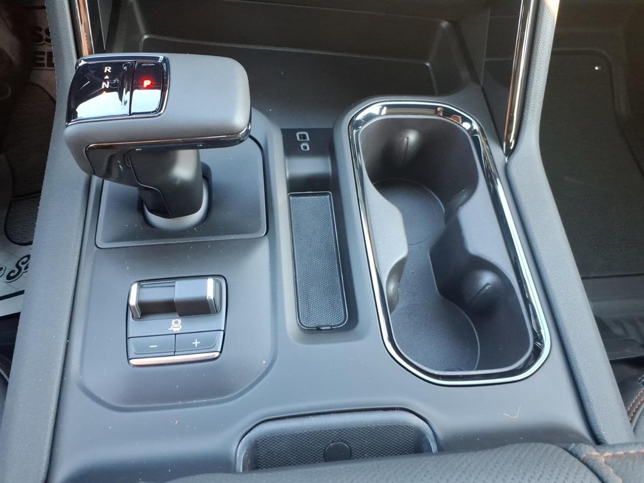 GMC Sierra 1500 4WD Crew Cab 147" AT4 2026