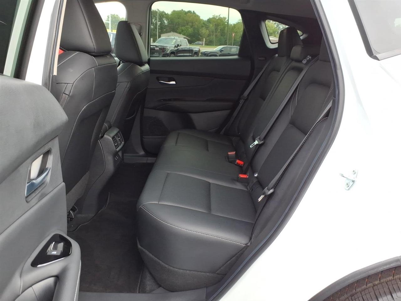 Nissan Murano AWD SL *Ltd Avail* 2026