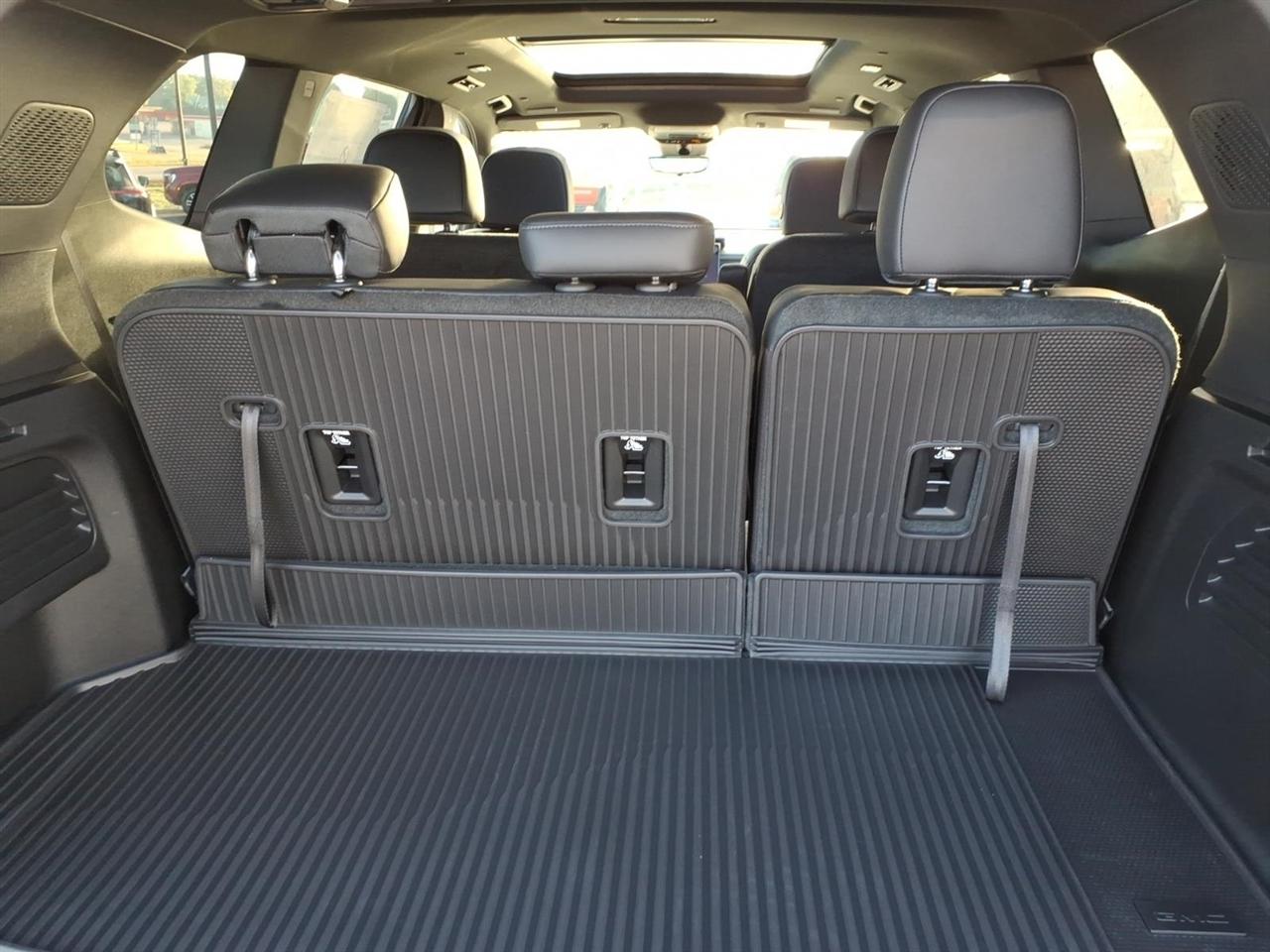 GMC Acadia FWD 4dr Elevation 2027