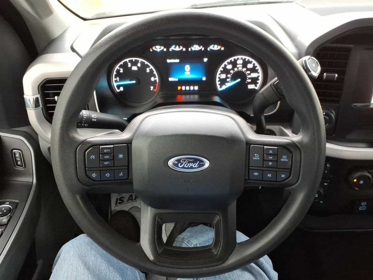 Ford F-150 King Ranch 4WD SuperCrew 5.5' Box 2023
