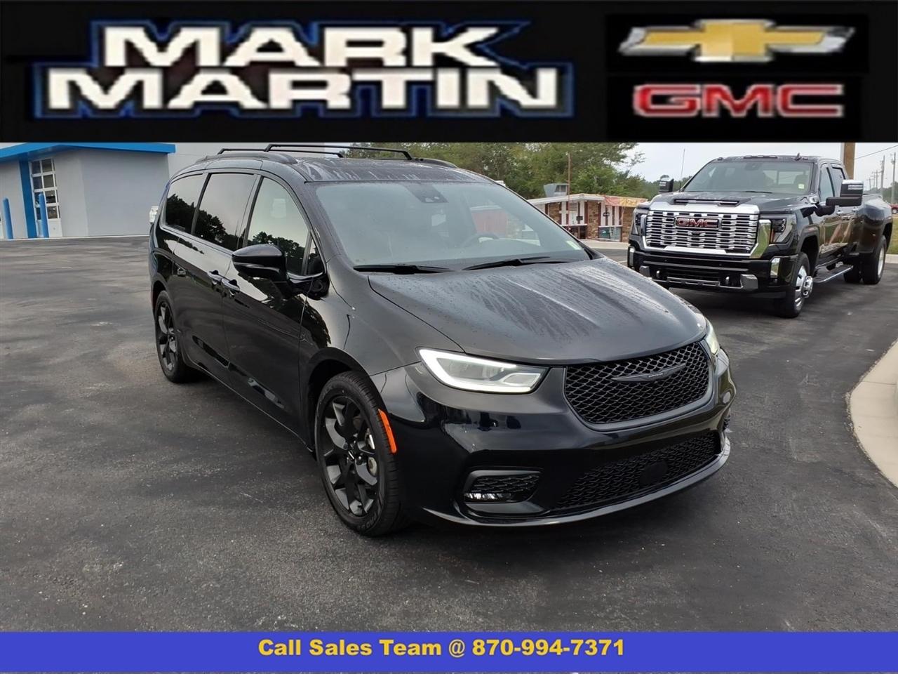 2025 Chrysler Pacifica Limited FWD
